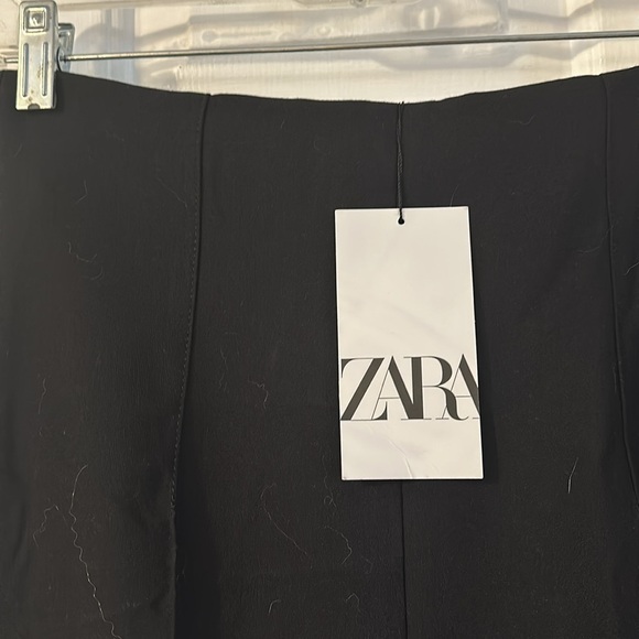 NWT Women’s Zara Black Pleated Front Wide Leg Slacks Size Small - Picture 4 of 8